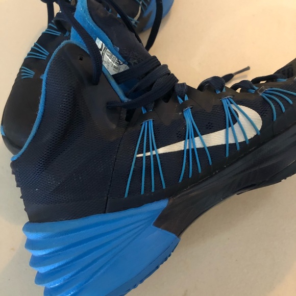 Nike hyperdunk sneakers - Picture 3 of 7